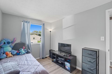 Tiny photo for 3000 Whitlow Road, Columbus, OH 43232 (MLS # 225036995)