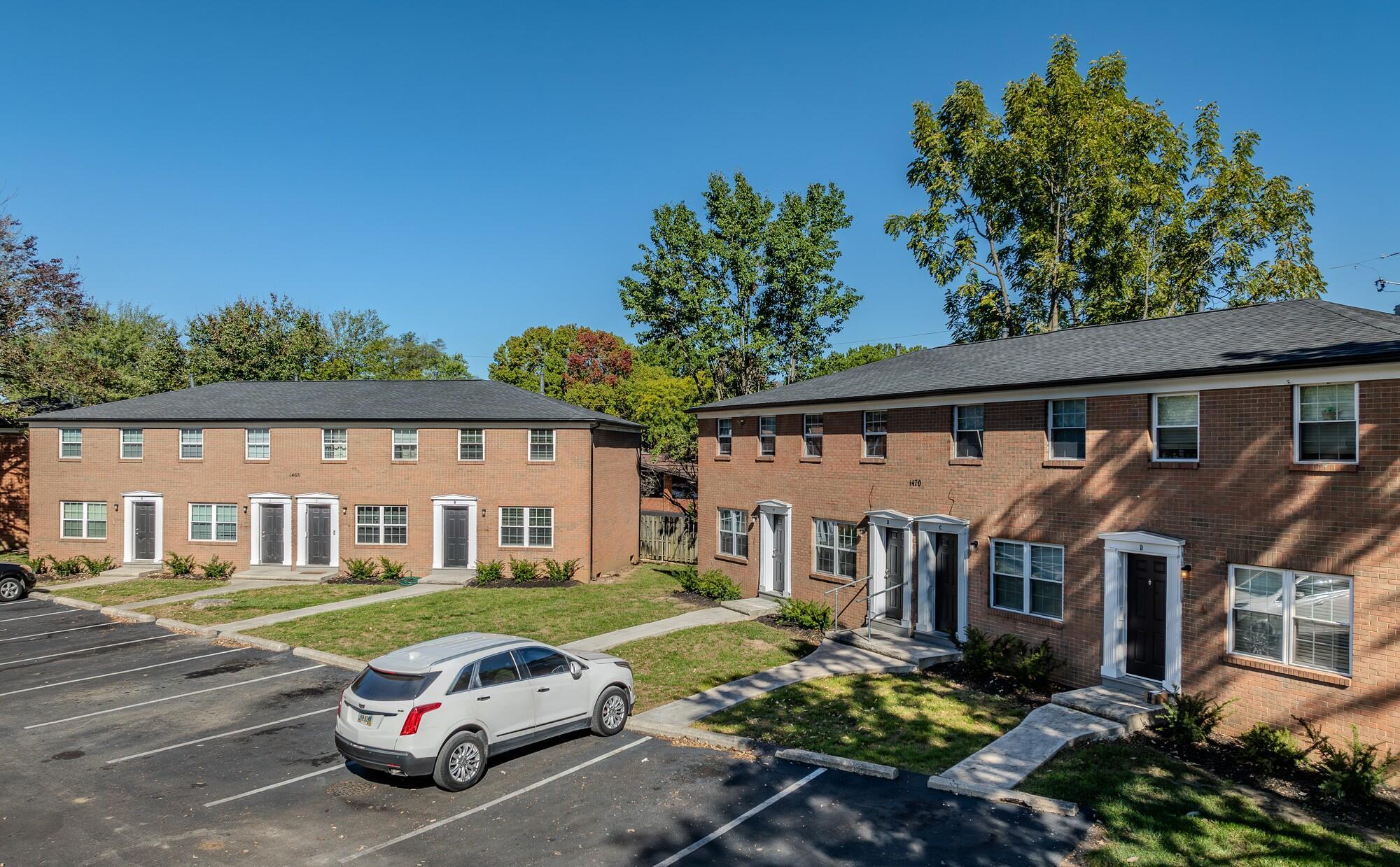 1490 Elaine Road 1462