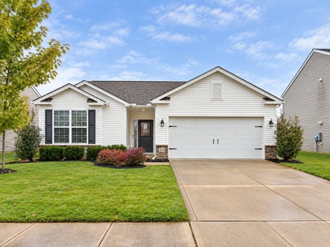 Photo of 5615 Tarboro Place, Canal Winchester, OH 43110 (MLS # 226041299)