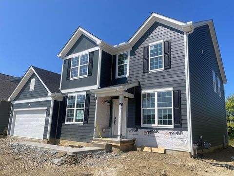 Photo of 2099 Melone Drive, Hilliard, OH 43026 (MLS # 225042621)