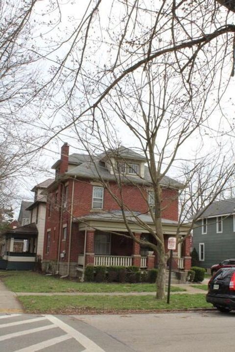 Photo of 82 N Washington Street, Delaware, OH 43015 (MLS # 226010188)