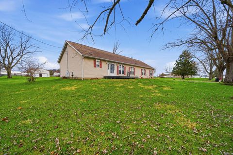 Photo of 6118 North Road, West Jefferson, OH 43162 (MLS # 226008107)