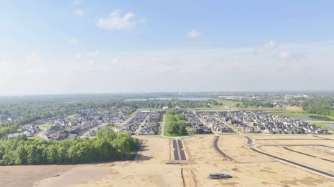 Tiny photo for 5618 Hickory Drive, Lewis Center, OH 43035 (MLS # 226002891)