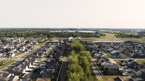 Tiny photo for 5618 Hickory Drive, Lewis Center, OH 43035 (MLS # 226002891)