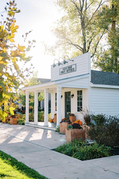 Tiny photo for 5618 Hickory Drive, Lewis Center, OH 43035 (MLS # 226002891)