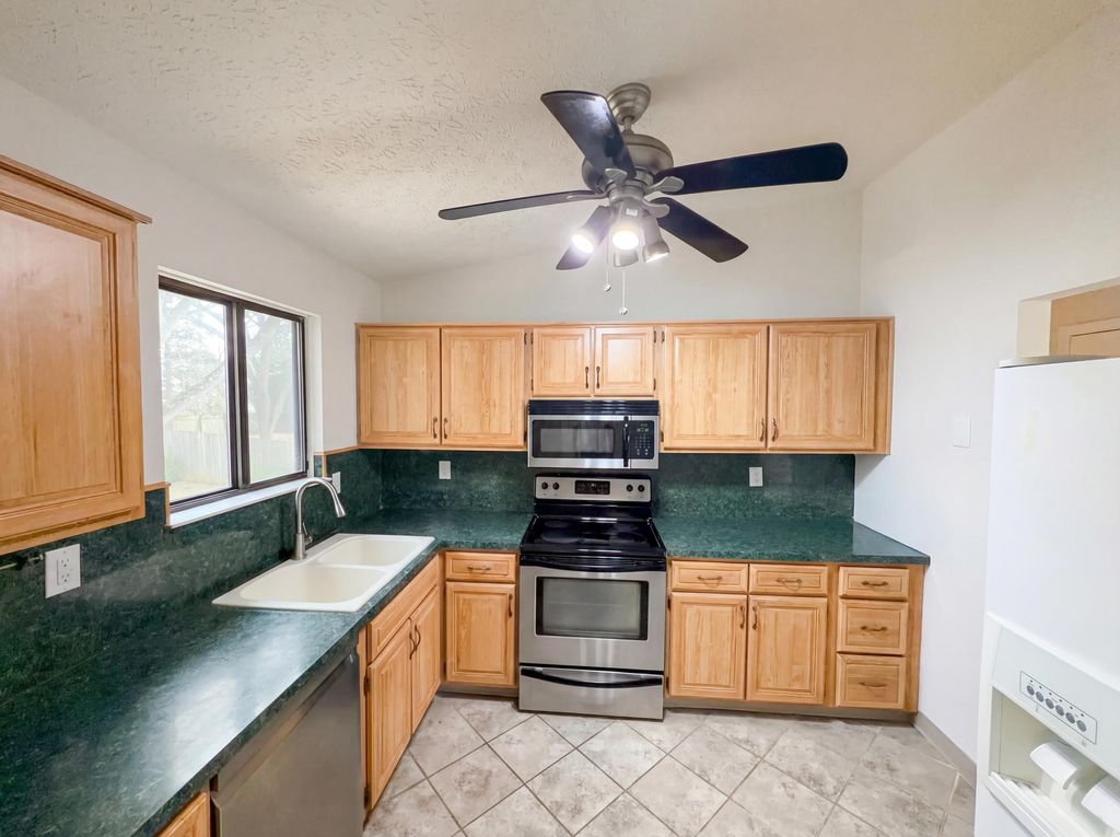 Photo of 6628 Brock Street, Dublin, OH 43017 (MLS # 226004737)