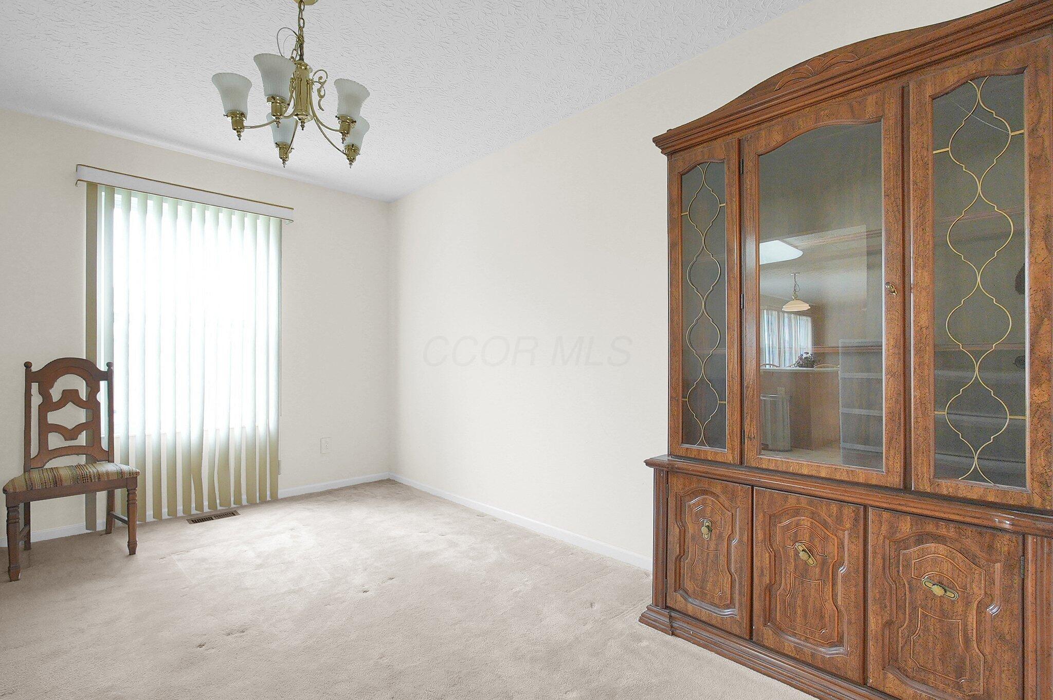 2893 Wynneleaf Street, Hilliard, Ohio image 6
