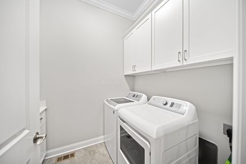 Tiny photo for 8423 Laidbrook Place Lot 2 #Lot 2, New Albany, OH 43054 (MLS # 225046396)