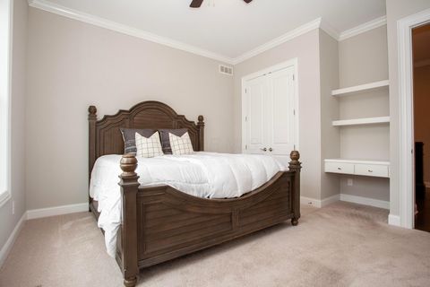 Tiny photo for 8423 Laidbrook Place Lot 2 #Lot 2, New Albany, OH 43054 (MLS # 225046396)