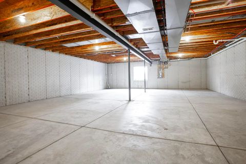 Tiny photo for 8423 Laidbrook Place Lot 2 #Lot 2, New Albany, OH 43054 (MLS # 225046396)