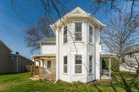 Photo of 231 N Mulberry Street, Bremen, OH 43107 (MLS # 226009317)