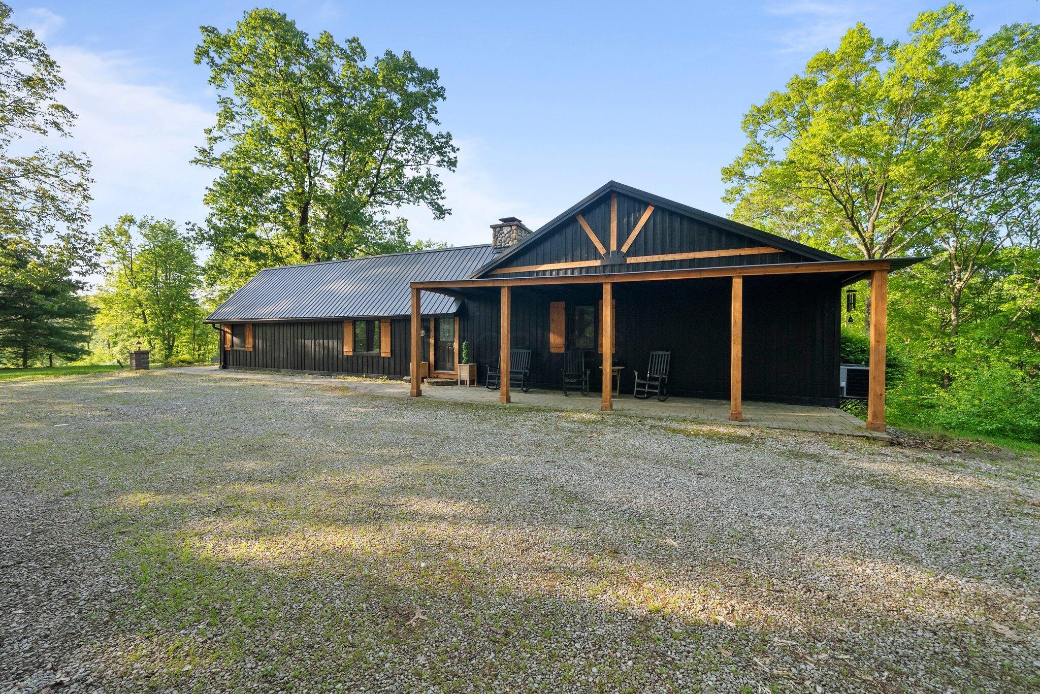 18156 Thompson Ridge Road, Laurelville, Ohio image 4