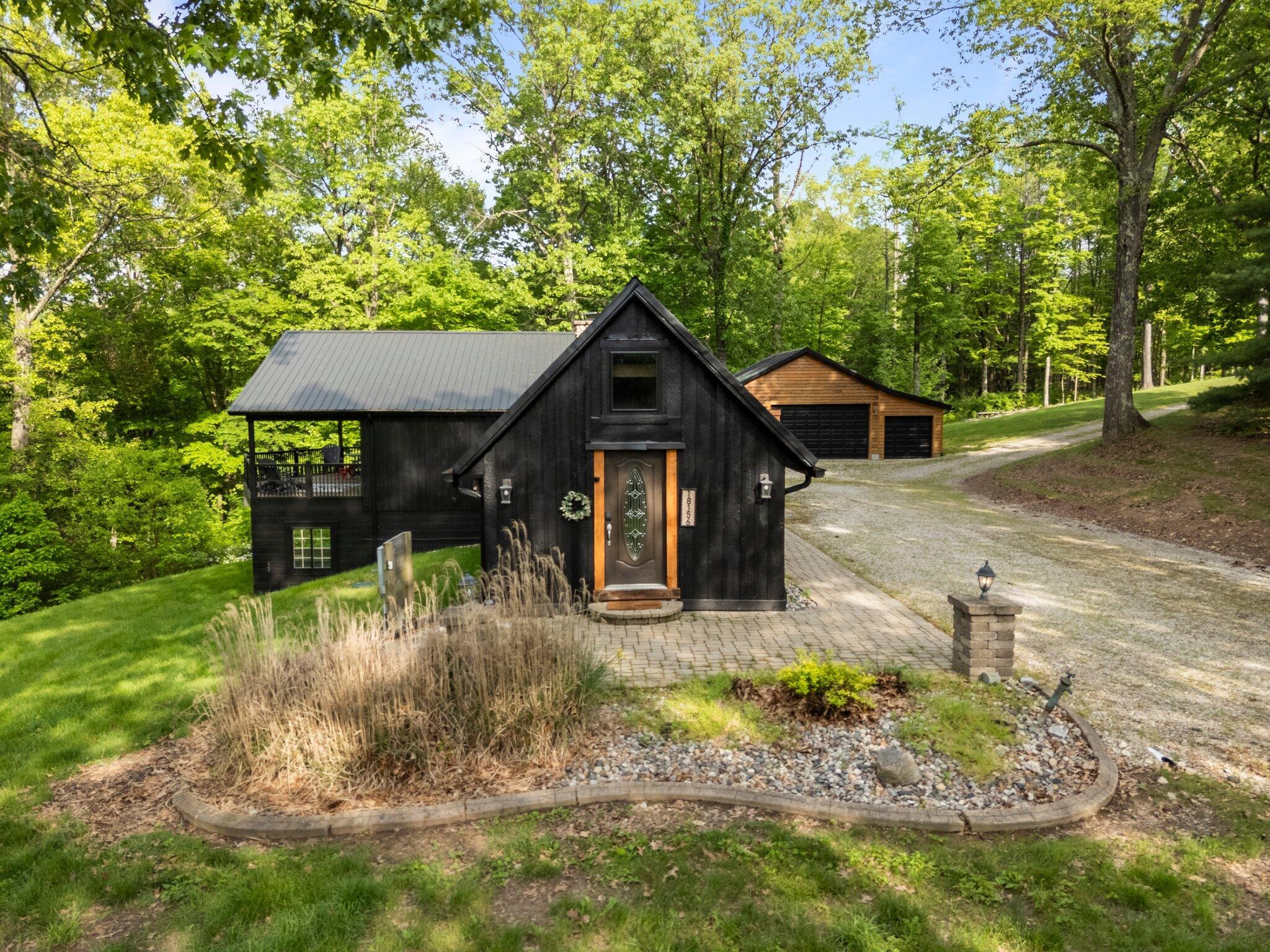 18156 Thompson Ridge Road, Laurelville, Ohio image 2