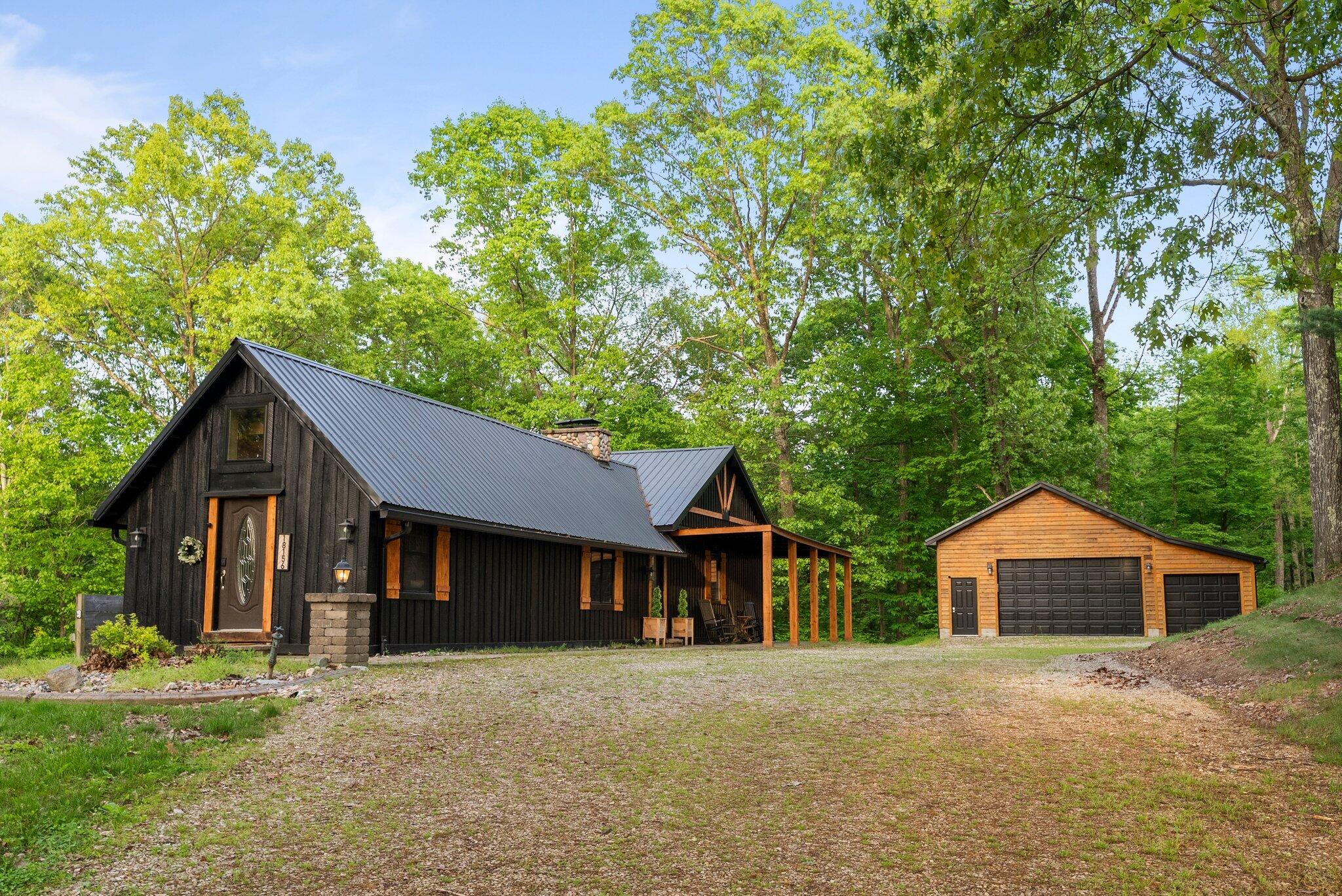 18156 Thompson Ridge Road, Laurelville, Ohio image 1