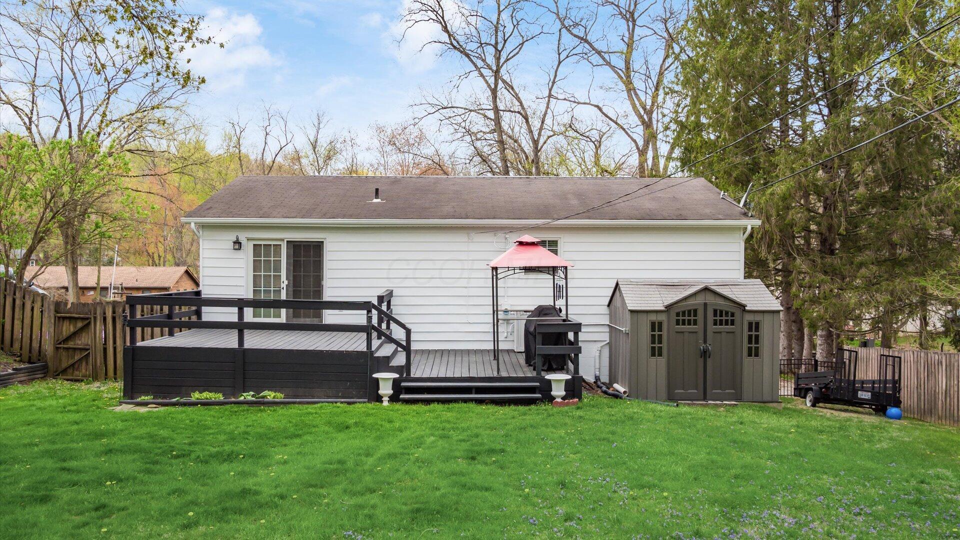 842 Larkspur Drive, Newark, Ohio image 32