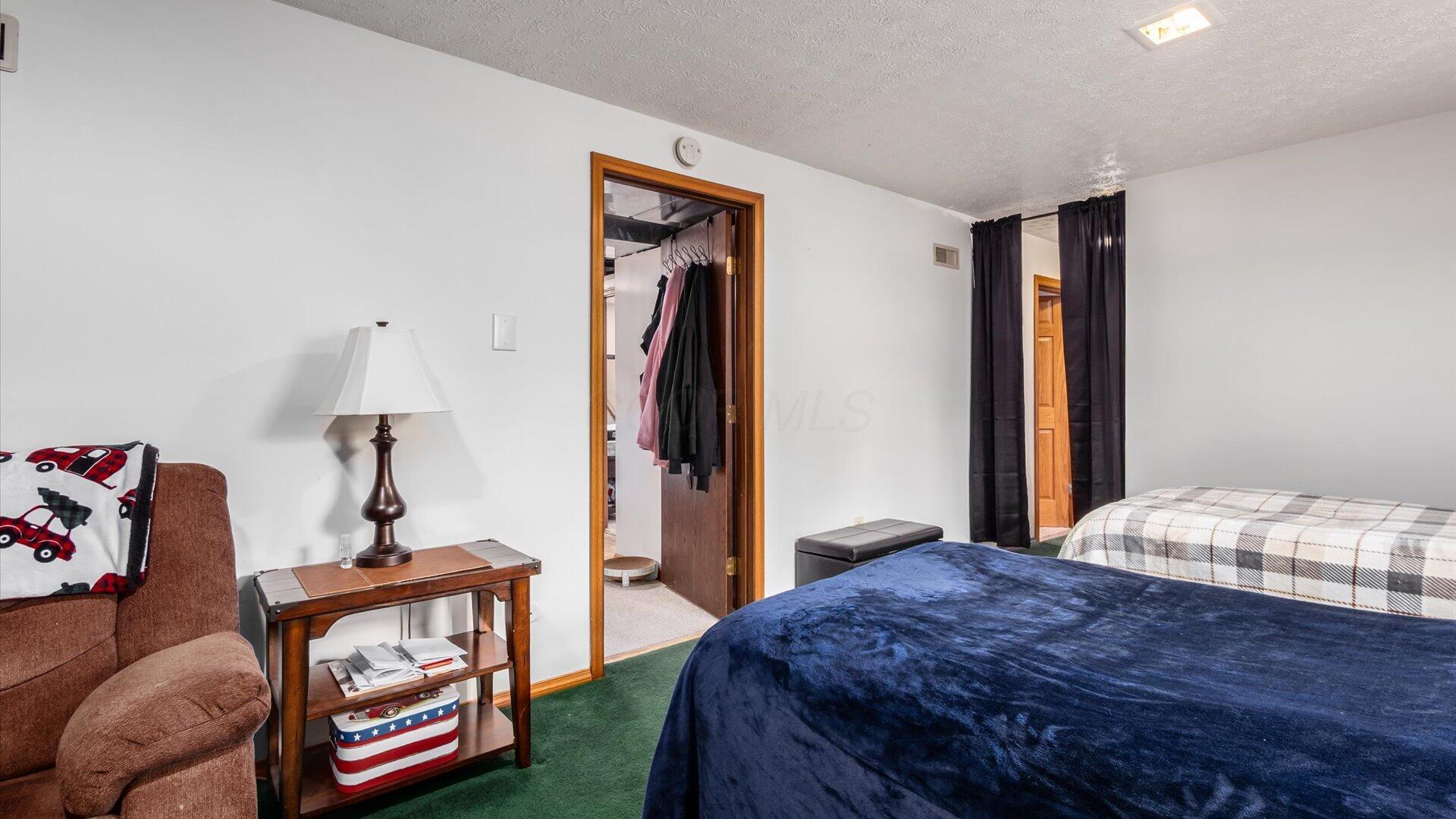 842 Larkspur Drive, Newark, Ohio image 24