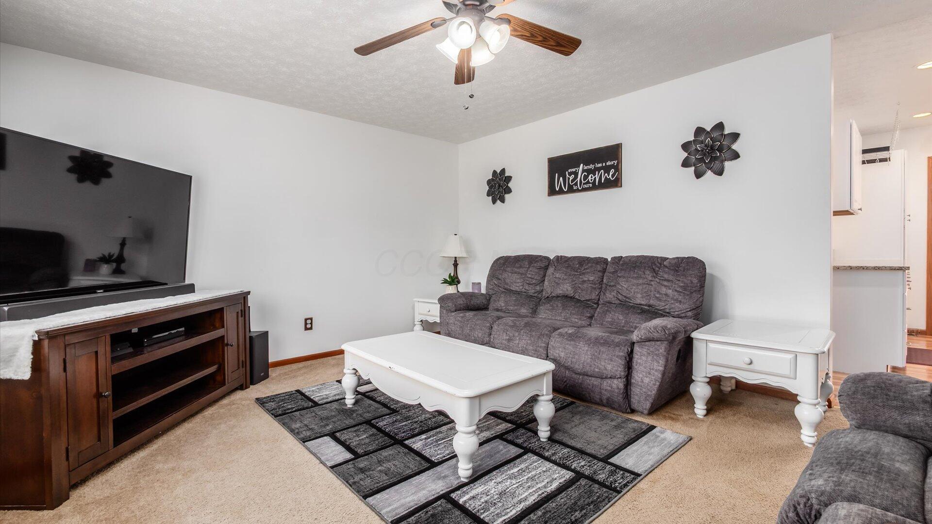 842 Larkspur Drive, Newark, Ohio image 10