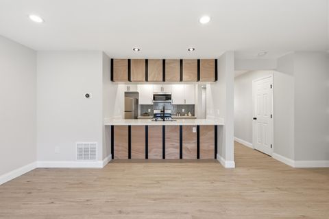 Tiny photo for 6063 Brice Park Drive 14F #14F, Canal Winchester, OH 43110 (MLS # 226005534)