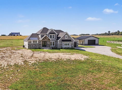 Photo of 2485 Lookers Lane, Utica, OH 43080 (MLS # 226038719)