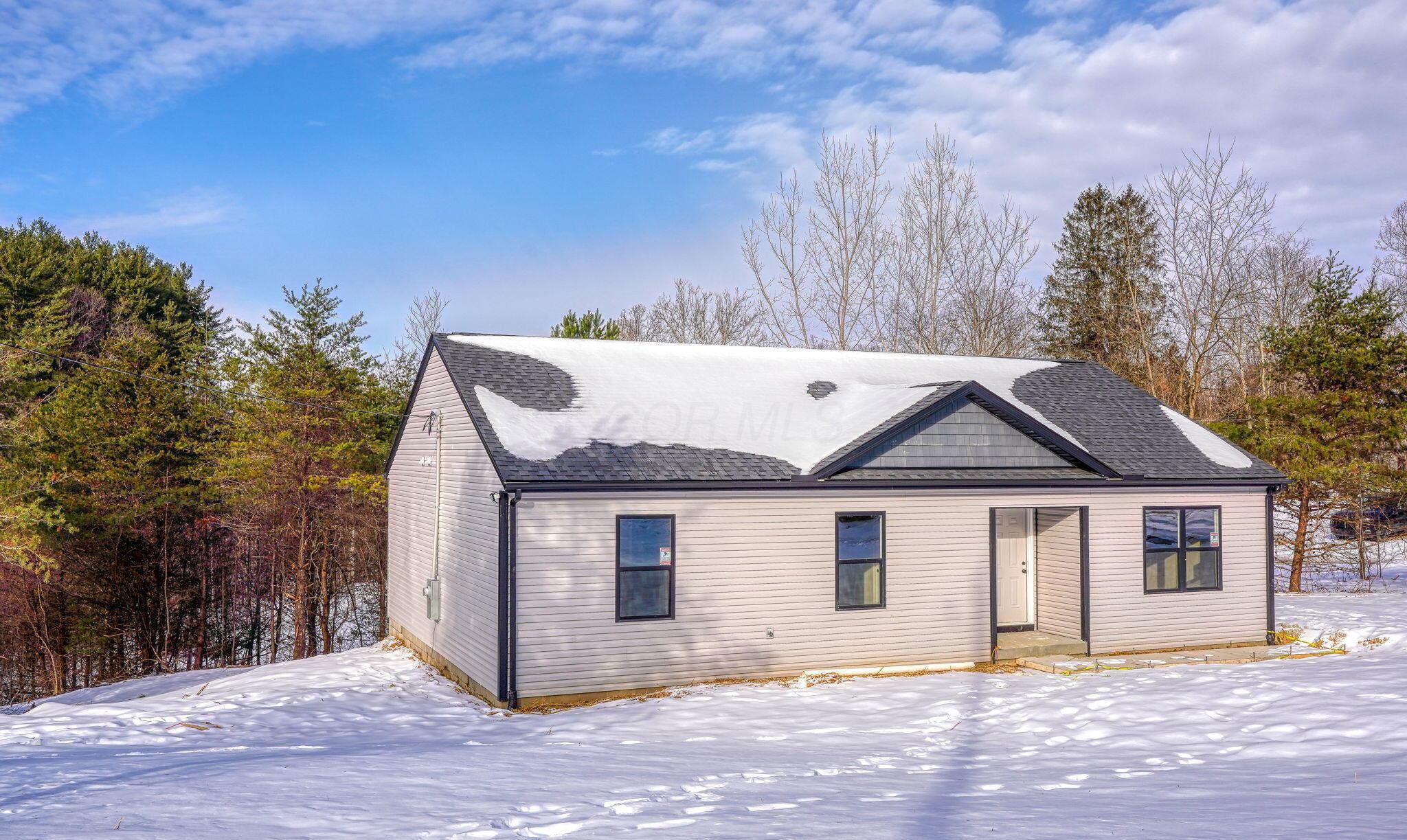 311 Elm Street, New Straitsville, Ohio image 4