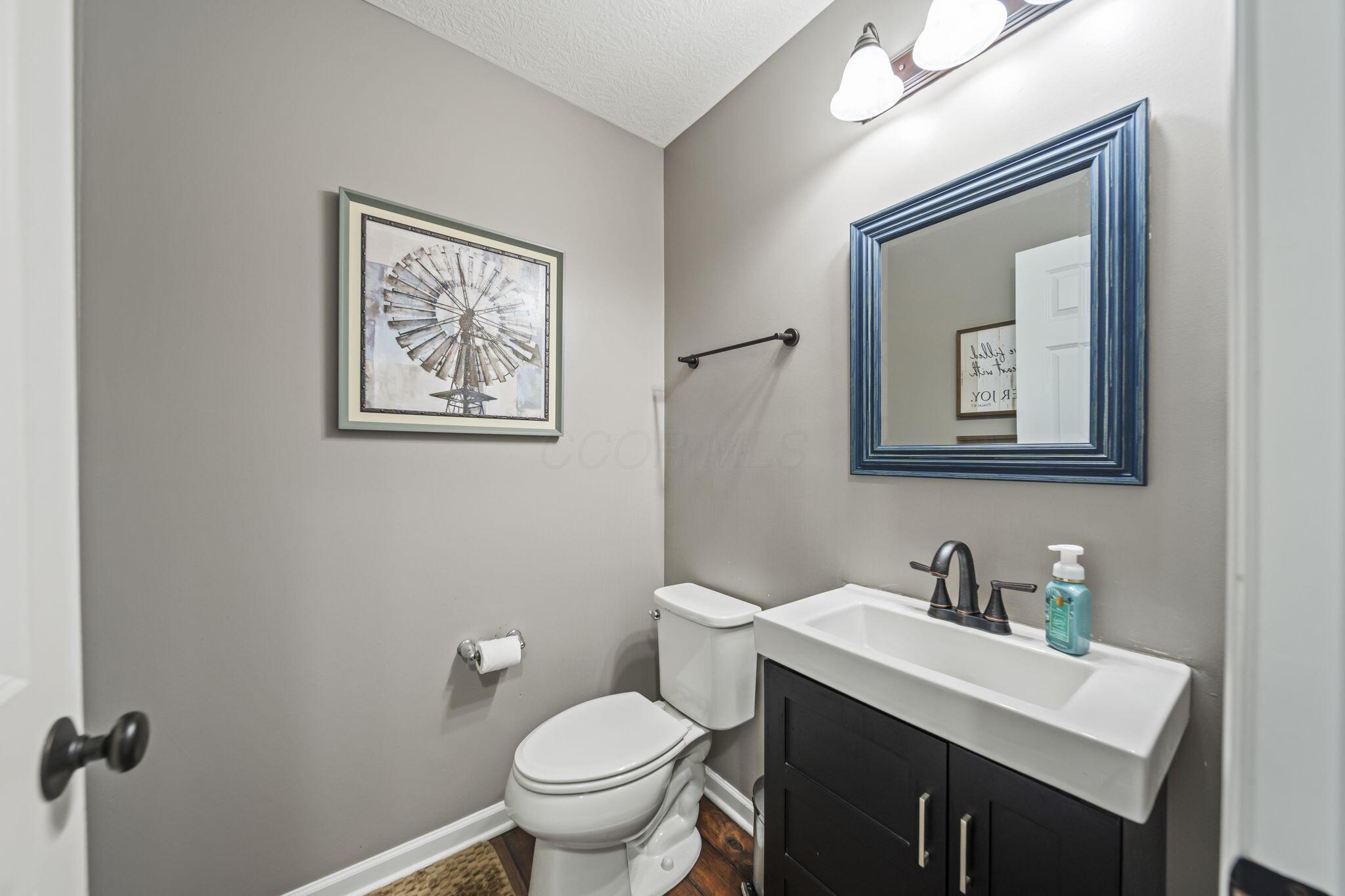 787 Bent Oak Drive, Blacklick, Ohio image 22