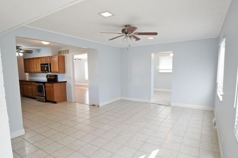 Tiny photo for 5138 Roberts Road, Hilliard, OH 43026 (MLS # 225045304)