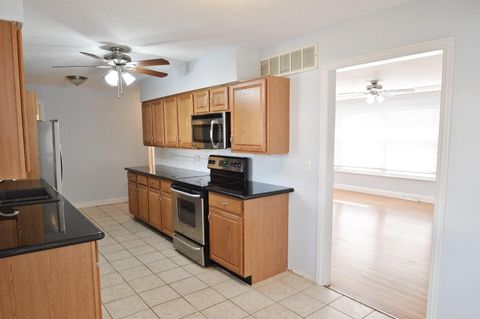 Tiny photo for 5138 Roberts Road, Hilliard, OH 43026 (MLS # 225045304)