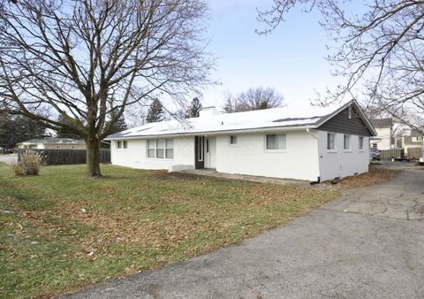 Tiny photo for 5138 Roberts Road, Hilliard, OH 43026 (MLS # 225045304)