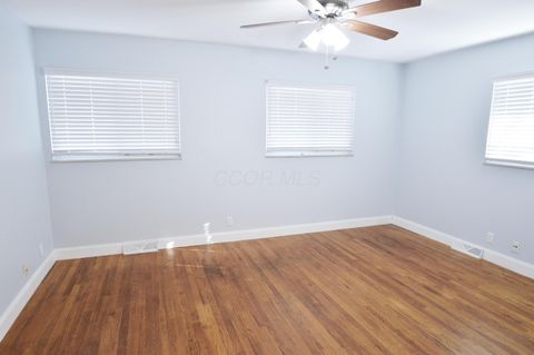 Tiny photo for 5138 Roberts Road, Hilliard, OH 43026 (MLS # 225045304)