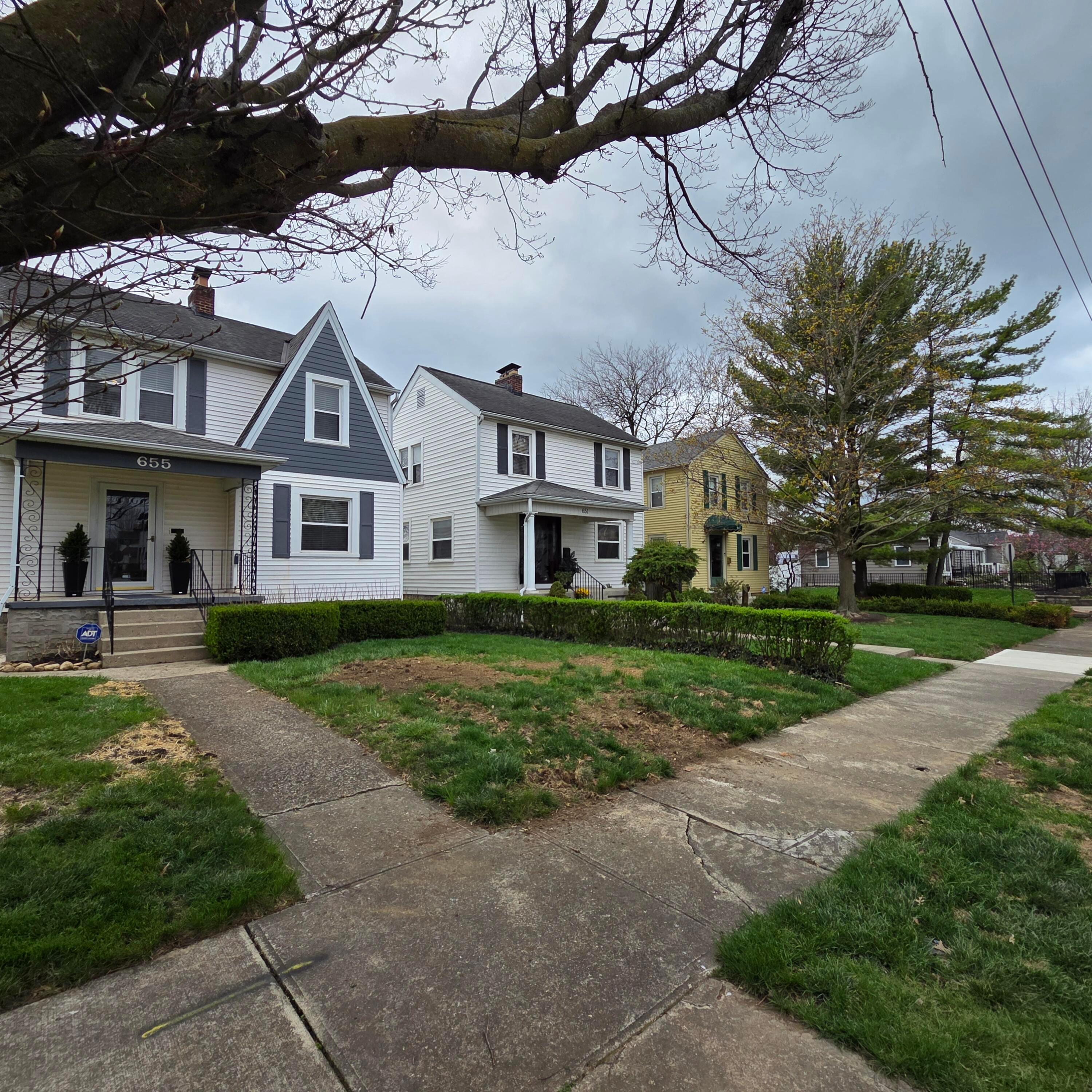 655 E Mithoff Street