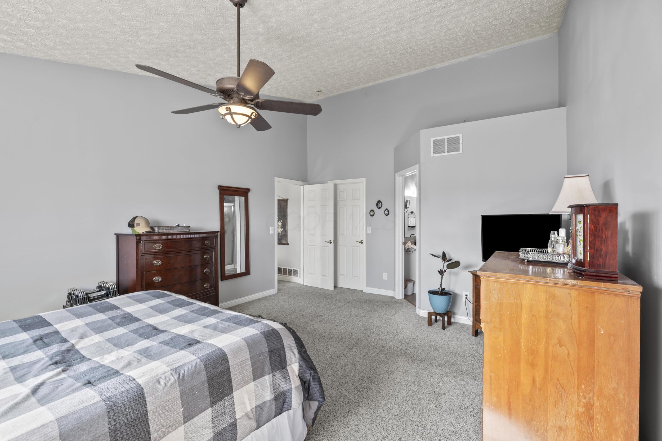 268 Kyber Run Circle, Johnstown, Ohio image 15