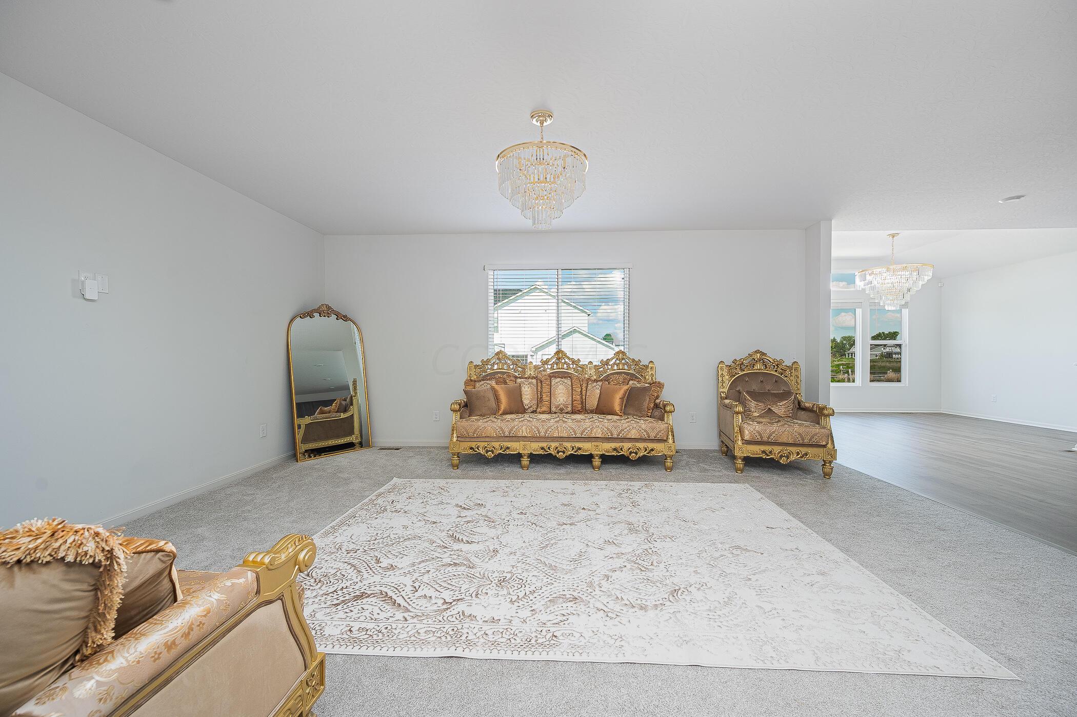 3821 Aviary Loop, Hilliard, Ohio image 11