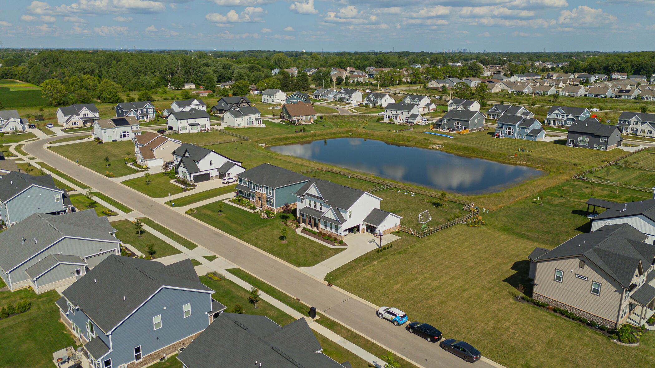 3821 Aviary Loop, Hilliard, Ohio image 47