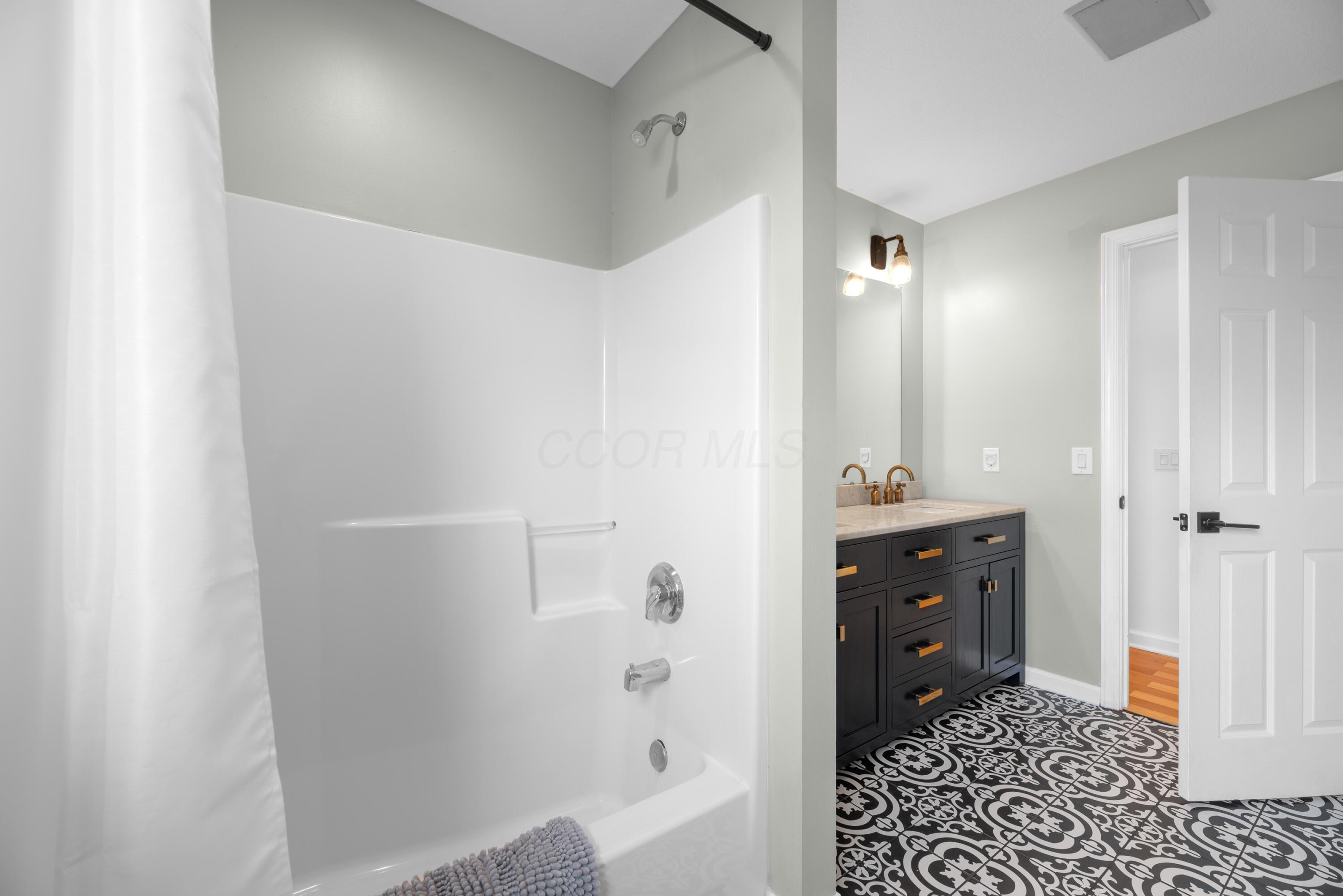 121 Simeon Drive, Hebron, Ohio image 48