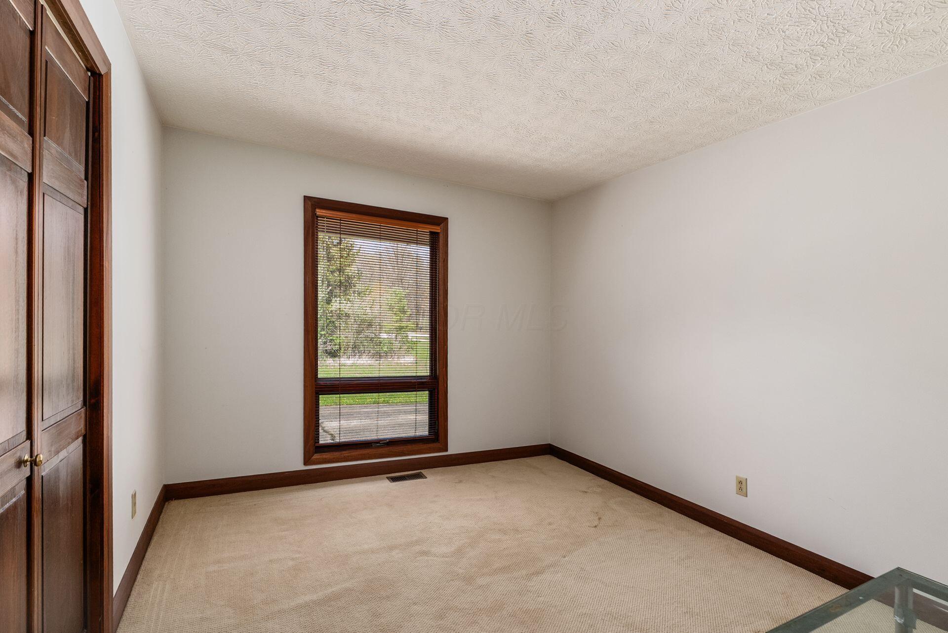 4210 Harlem Road, Galena, Ohio image 16