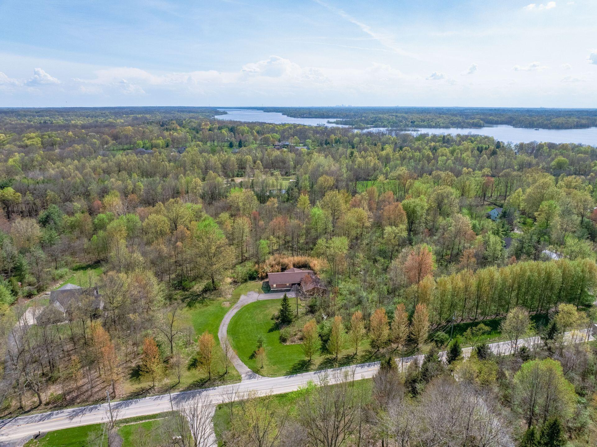 4210 Harlem Road, Galena, Ohio image 26