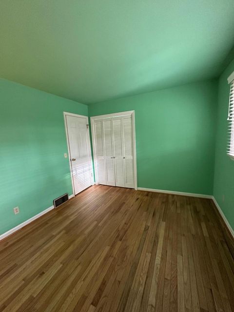 Tiny photo for 2135 N Columbus Street, Lancaster, OH 43130 (MLS # 225045382)