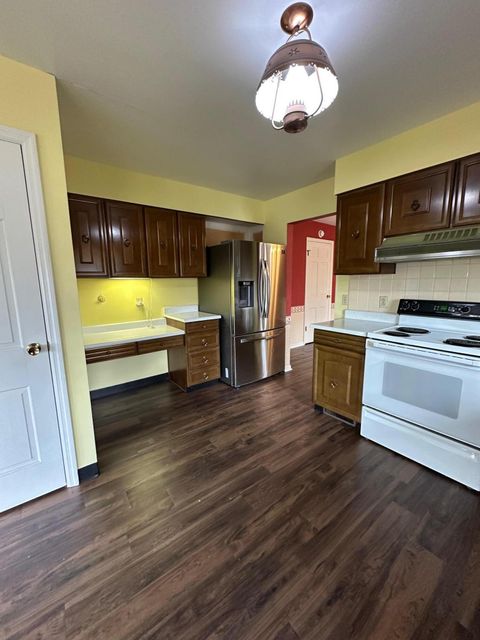 Tiny photo for 2135 N Columbus Street, Lancaster, OH 43130 (MLS # 225045382)