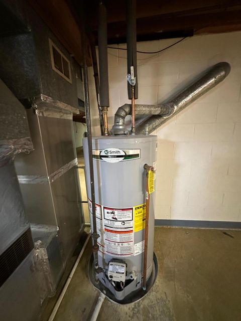 Tiny photo for 2135 N Columbus Street, Lancaster, OH 43130 (MLS # 225045382)