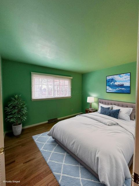 Tiny photo for 2135 N Columbus Street, Lancaster, OH 43130 (MLS # 225045382)