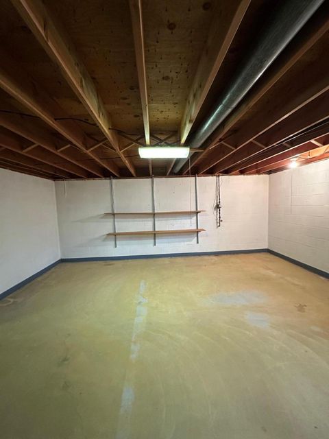 Tiny photo for 2135 N Columbus Street, Lancaster, OH 43130 (MLS # 225045382)