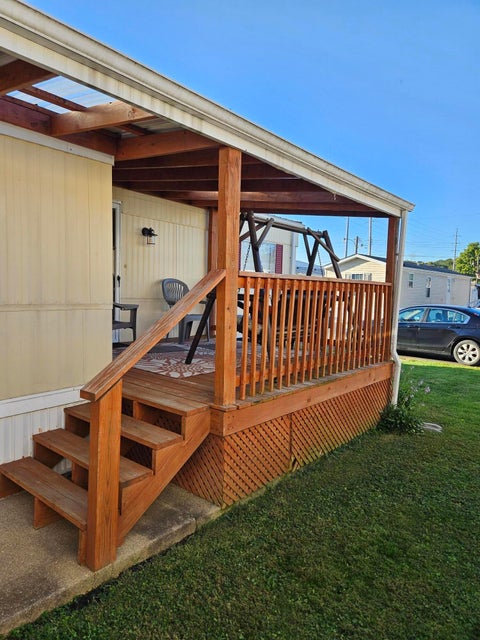 Tiny photo for 1570 E Main Street 61 #61, Lancaster, OH 43130 (MLS # 226037172)