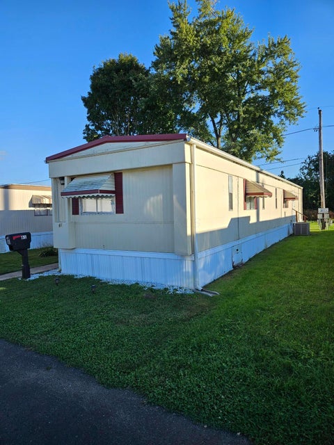 Photo of 1570 E Main Street 61 #61, Lancaster, OH 43130 (MLS # 226037172)