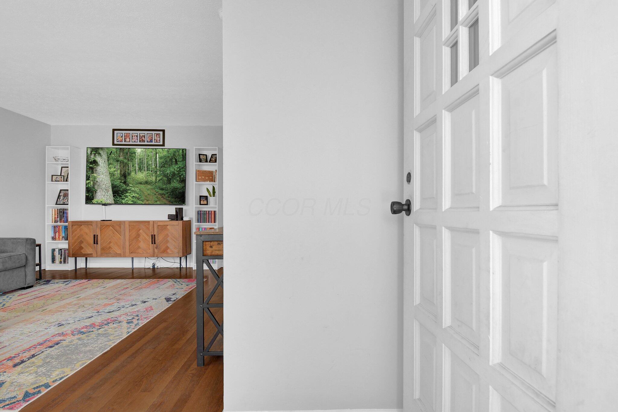 5780 Satinwood Drive, Columbus, Ohio image 5