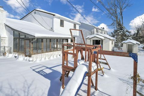 Tiny photo for 2251 Tuliptree Avenue, Columbus, OH 43229 (MLS # 226002709)