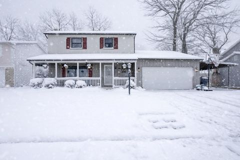 Photo of 2251 Tuliptree Avenue, Columbus, OH 43229 (MLS # 226002709)