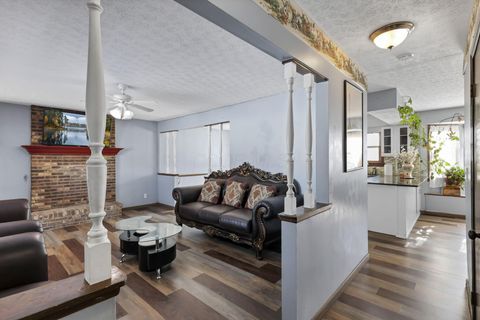 Tiny photo for 2251 Tuliptree Avenue, Columbus, OH 43229 (MLS # 226002709)