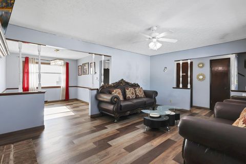 Tiny photo for 2251 Tuliptree Avenue, Columbus, OH 43229 (MLS # 226002709)