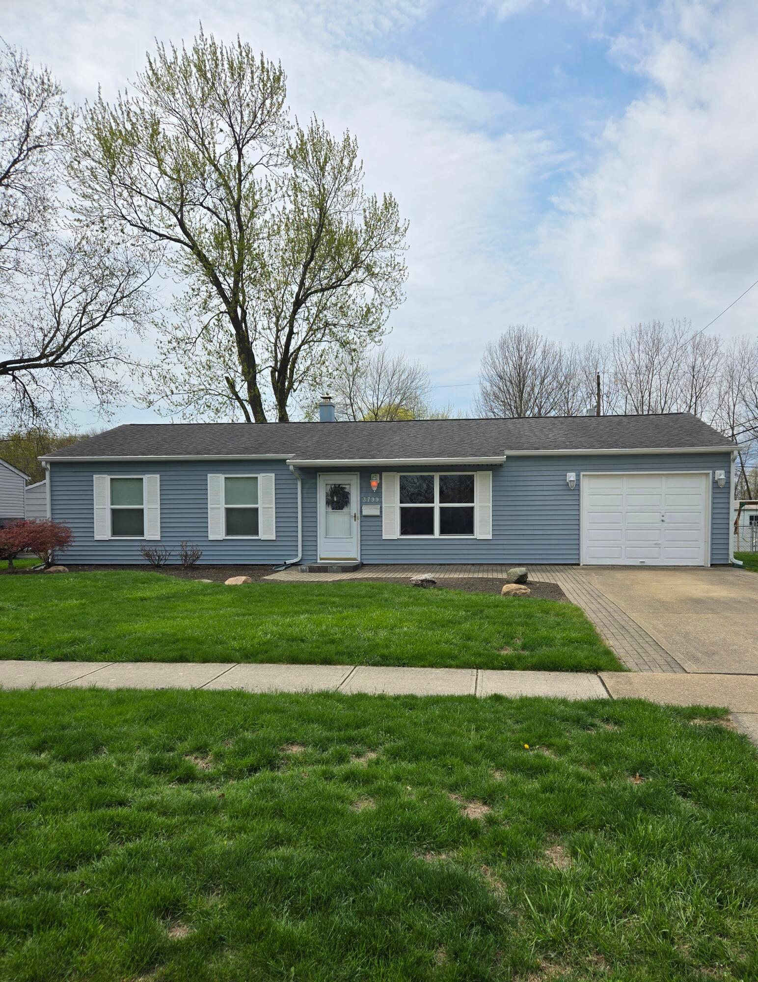3799 Rutledge Drive, Hilliard, Ohio image 1