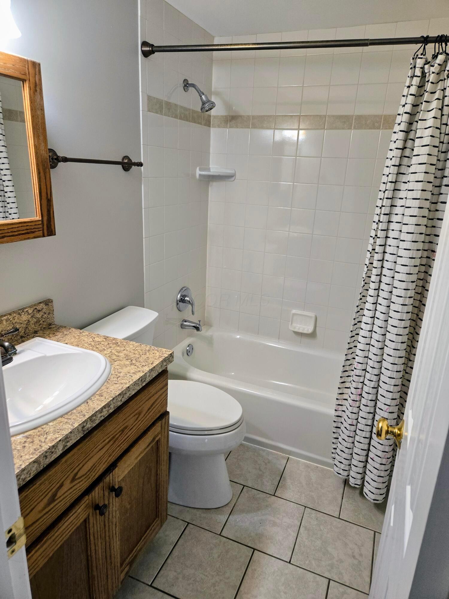 3799 Rutledge Drive, Hilliard, Ohio image 10